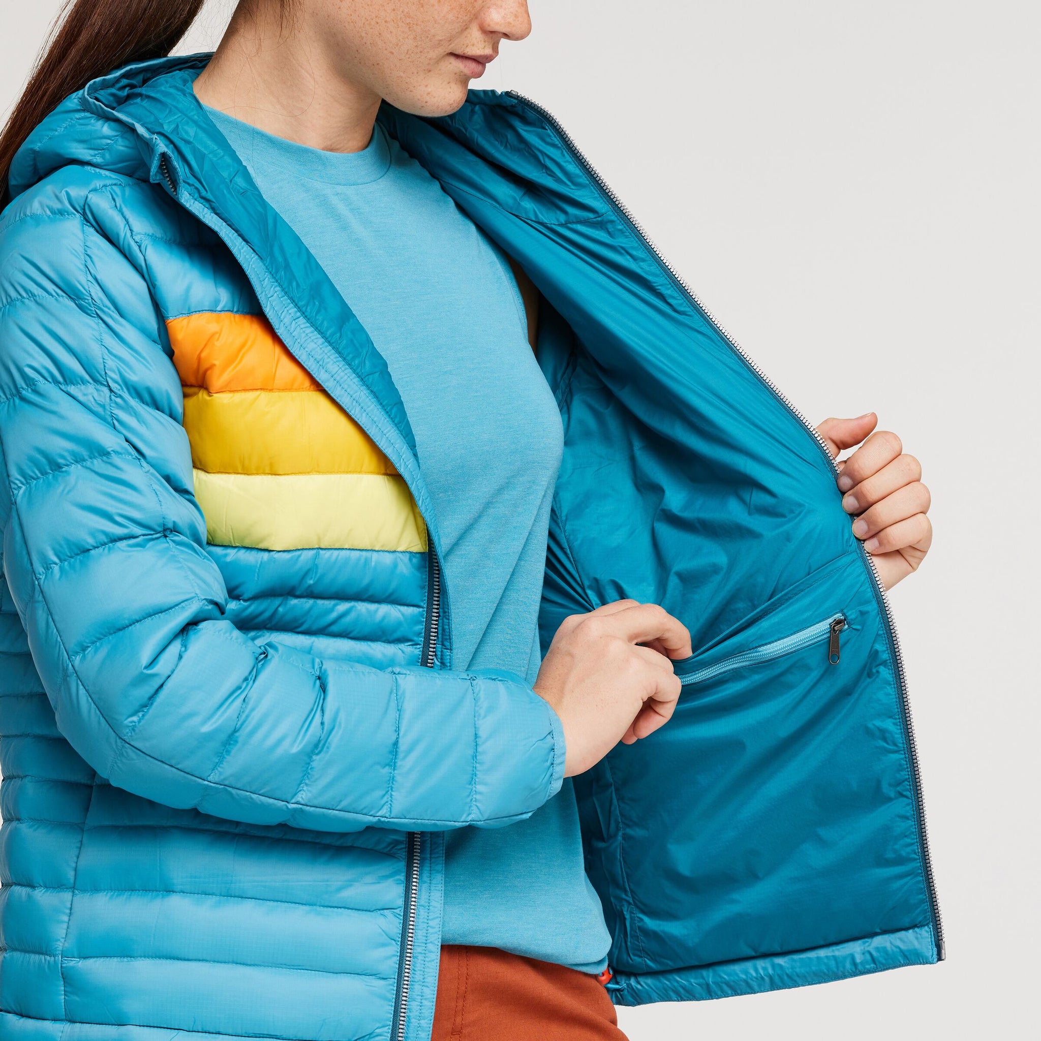 Fuego Hooded Down Jacket - Women's